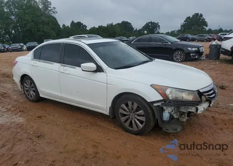 2011 Honda Accord Exl z USA, uszkodzony, nr VIN 1HGCP2F89BA013538